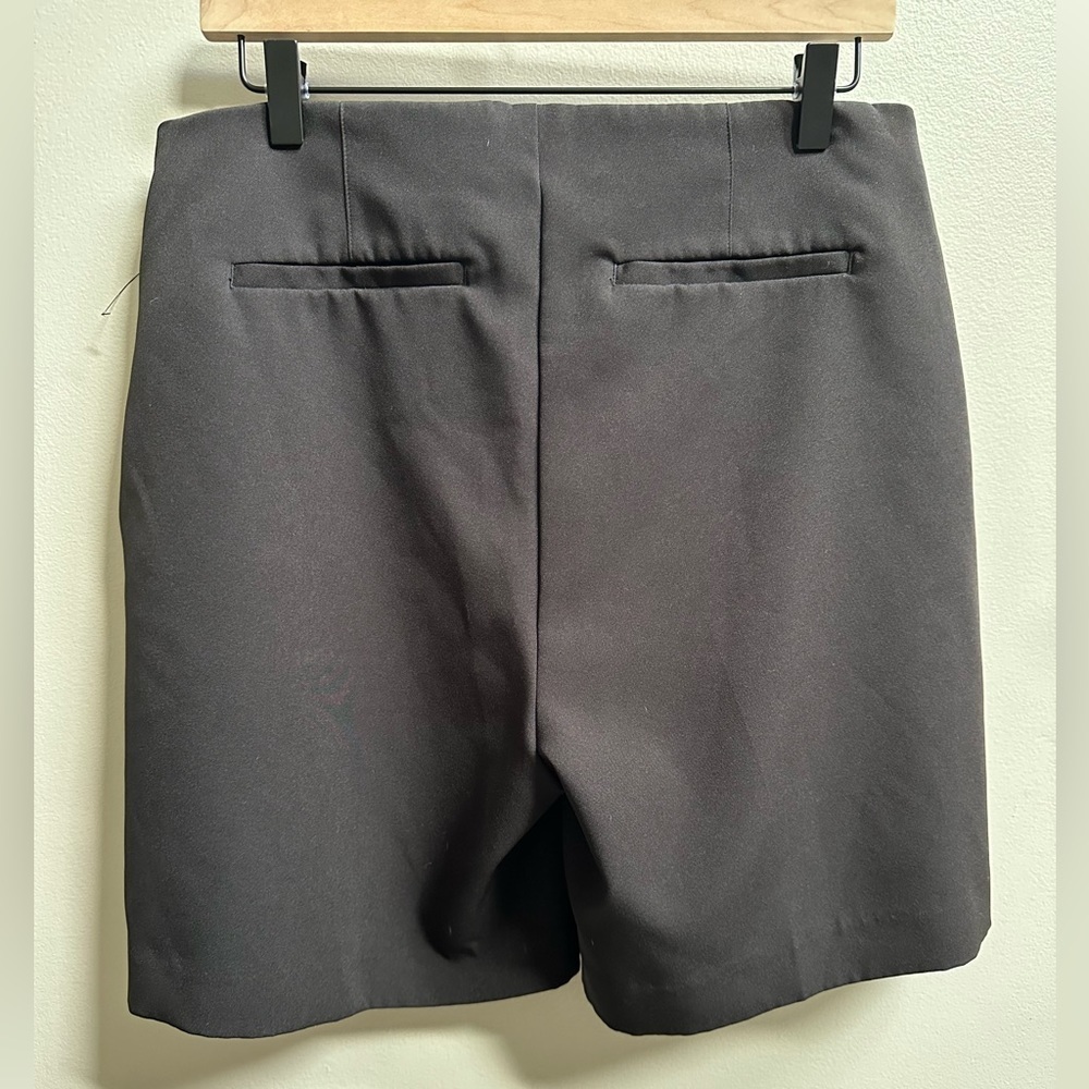 SOLD | Women’s Saks Fifth Avenue High-Waisted Sailor Shorts | Black | Size 12 - Picture 5 of 7
